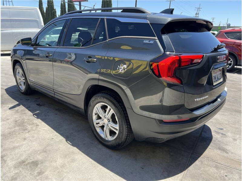2020 GMC Terrain SLE