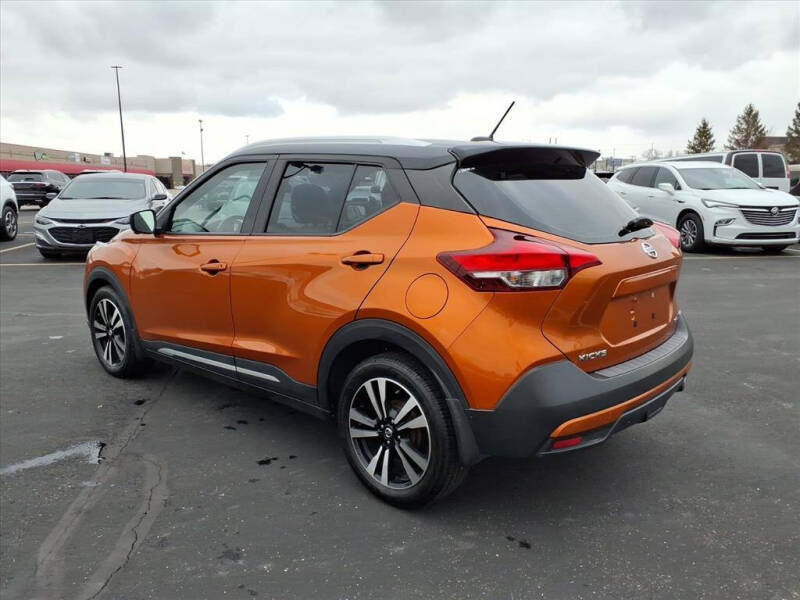 2019 Nissan Kicks SR