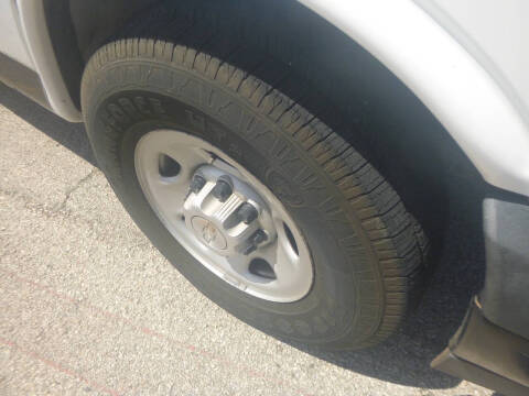 2020 Chevrolet Express 2500