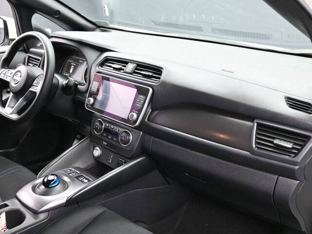 2023 Nissan LEAF S