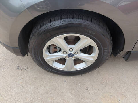 2015 Ford Edge SE