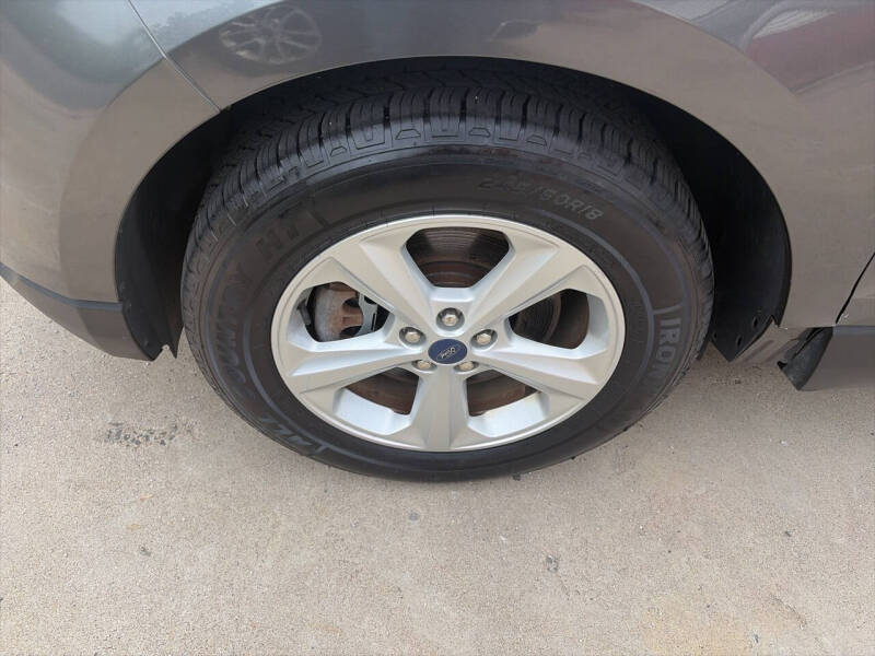 2015 Ford Edge SE