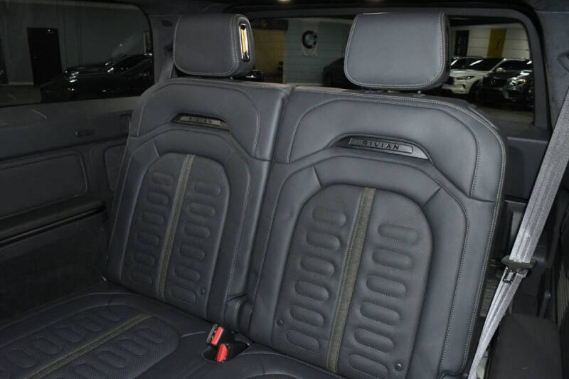 2022 Rivian R1S Launch Edition