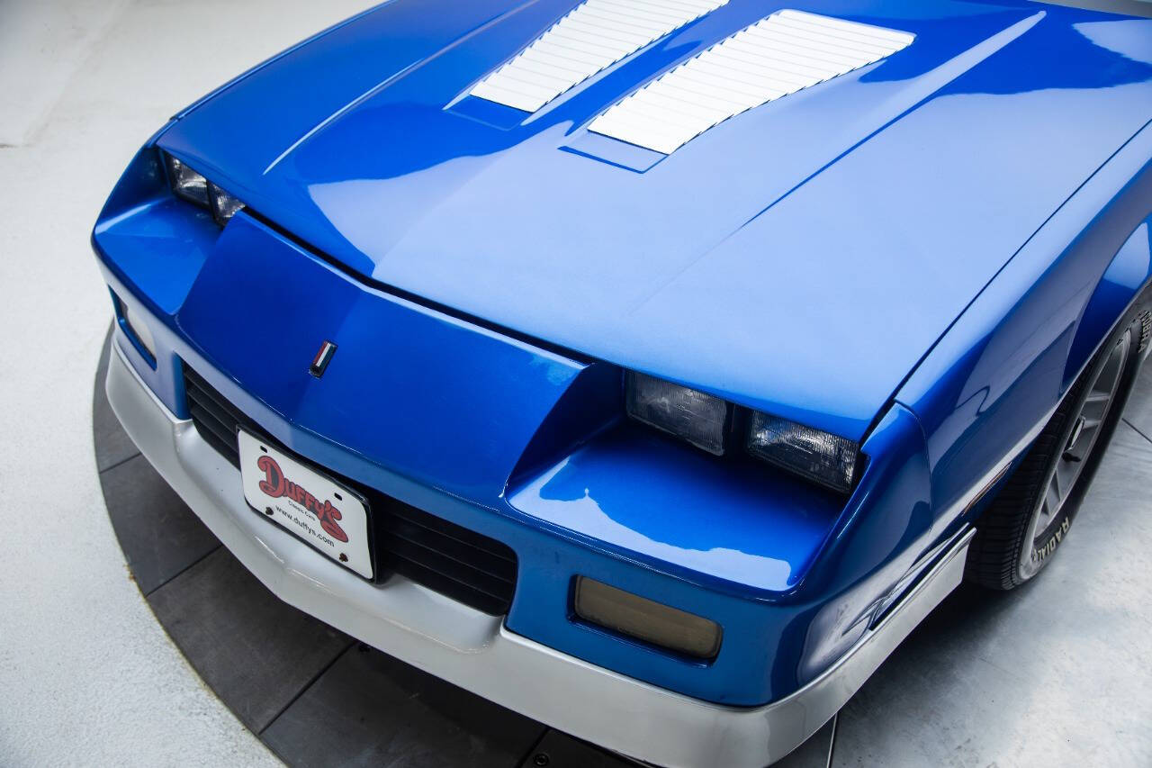 1989 Chevrolet Camaro 29