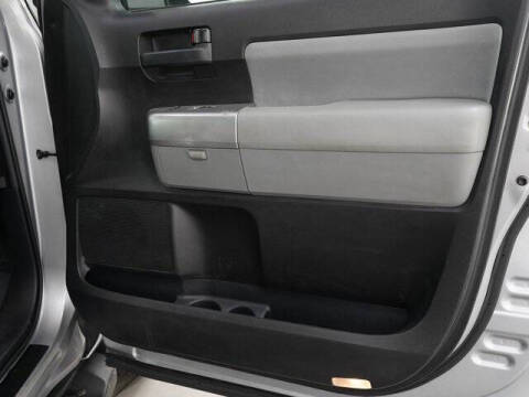 2019 Toyota Sequoia SR5