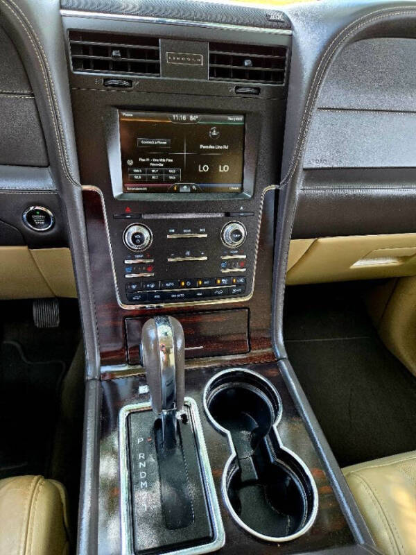 2015 Lincoln Navigator L