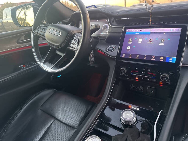 2022 Jeep Grand Cherokee L Overland