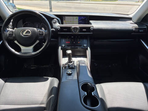2017 Lexus IS 300