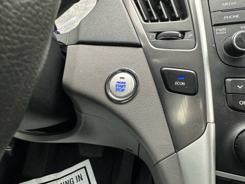 2015 Hyundai Sonata Hybrid