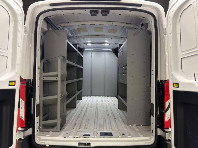 2022 Ford Transit