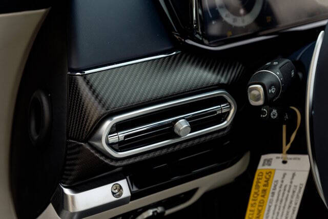 2026 Aston Martin Vantage Roadster