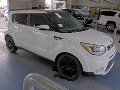 2018 Kia Soul +