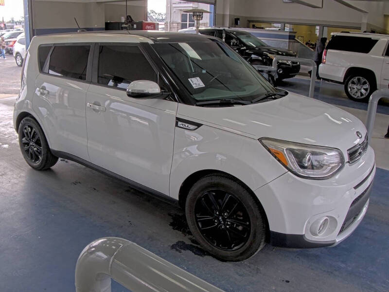 2018 Kia Soul +