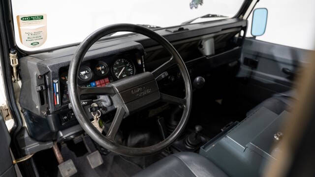 1988 Land Rover Defender 90 ROW