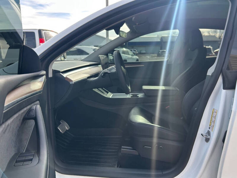 2023 Tesla Model Y Performance