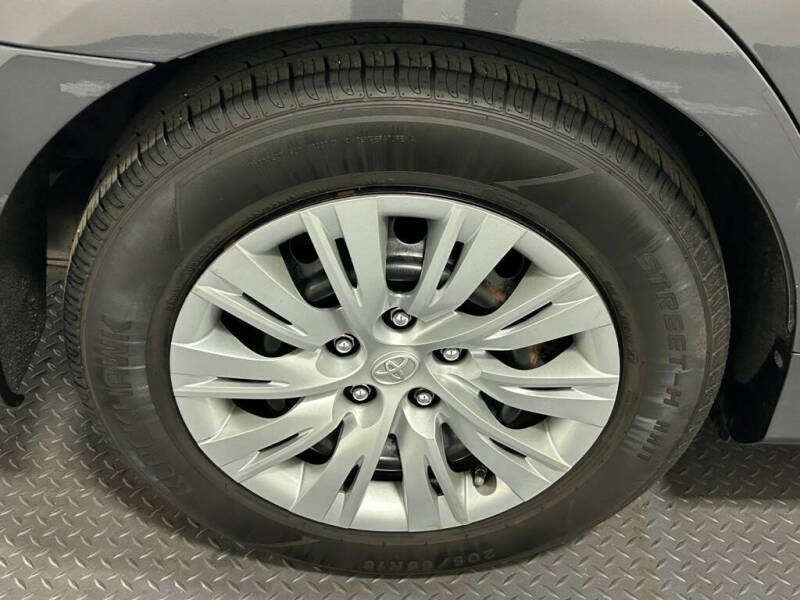 2013 Toyota Camry Hybrid