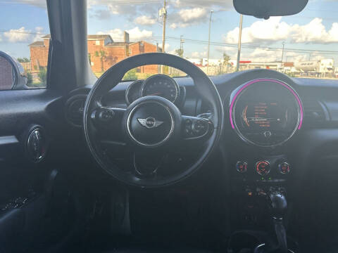 2016 MINI Hardtop 4 Door Cooper