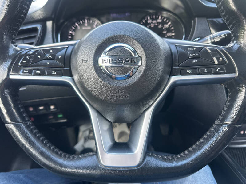 2018 Nissan Rogue SL
