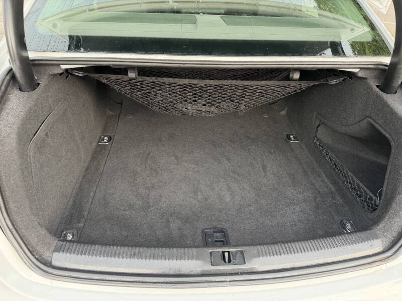 2014 Audi A4 2.0T quattro Premium Plus