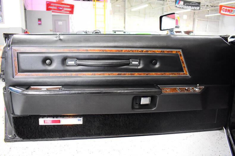 1976 Ford Thunderbird