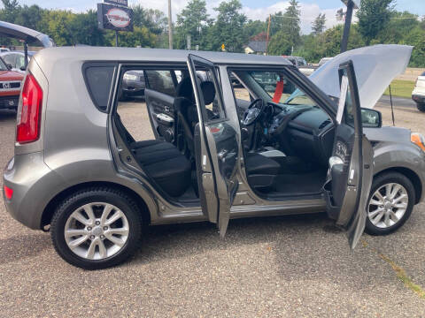 2012 Kia Soul +