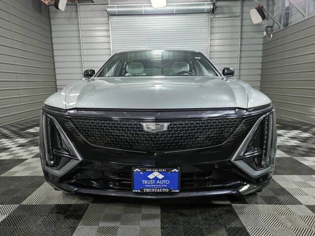 2024 Cadillac LYRIQ Sport 1