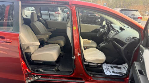 2012 Mazda MAZDA5 Sport