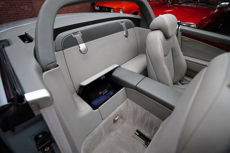 2004 Mercedes-Benz SL-Class SL 500