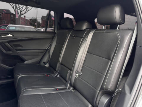 2021 Volkswagen Tiguan SE R-Line Black 4Motion