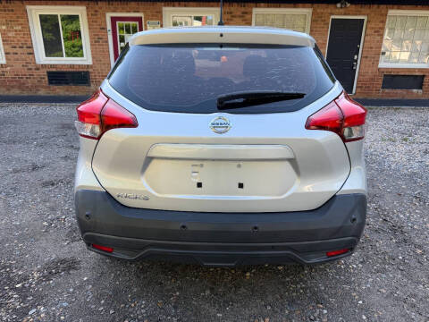 2020 Nissan Kicks S