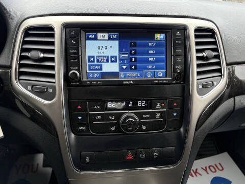 2011 Jeep Grand Cherokee Laredo