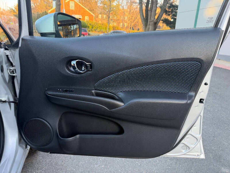 2017 Nissan Versa Note SV