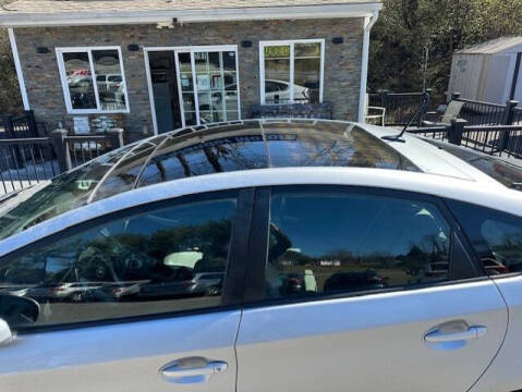 2010 Toyota Prius III