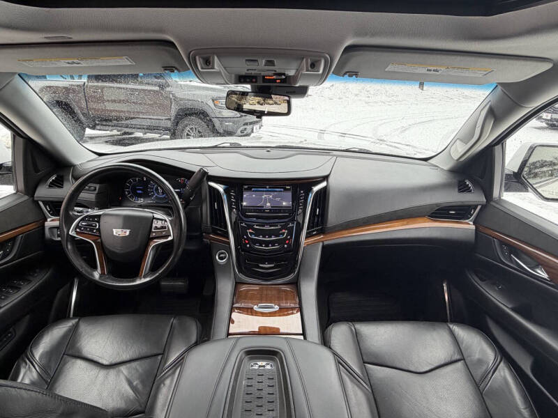 2017 Cadillac Escalade ESV Premium Luxury