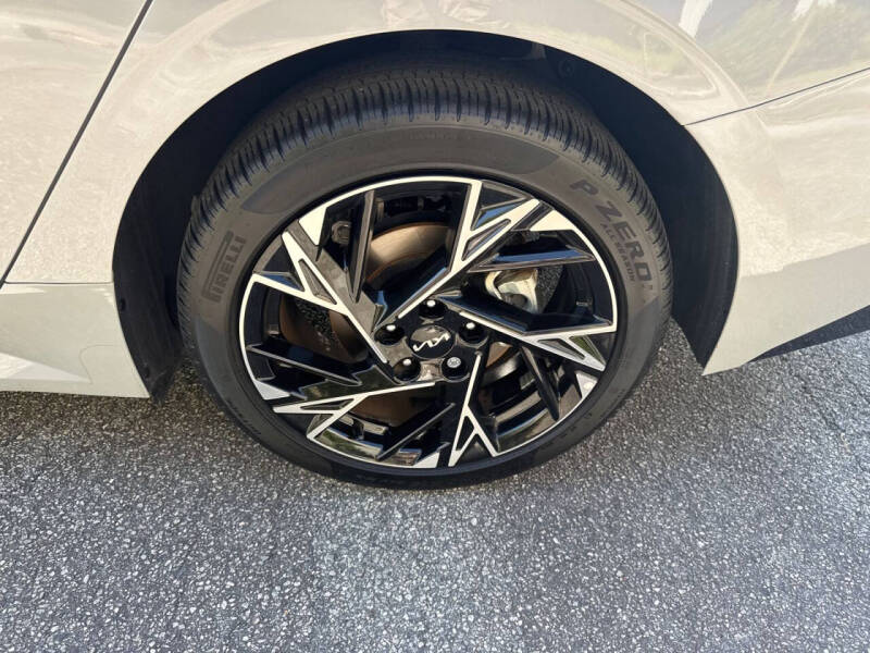 2025 Kia K5