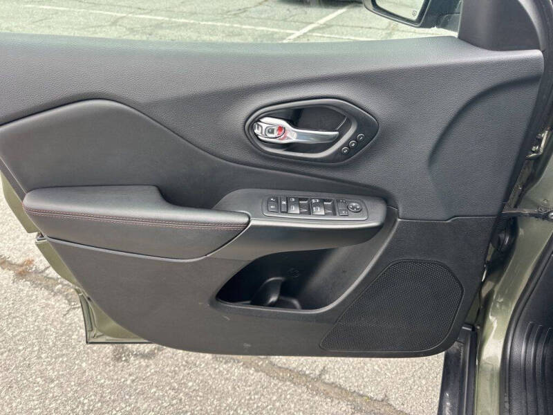 2019 Jeep Cherokee Trailhawk