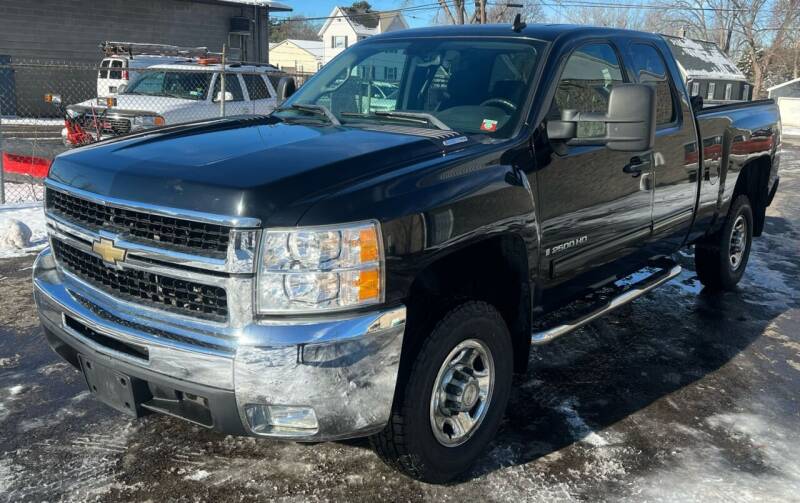 2009 Chevrolet Silverado 2500HD for sale at Select Auto Brokers in Webster NY