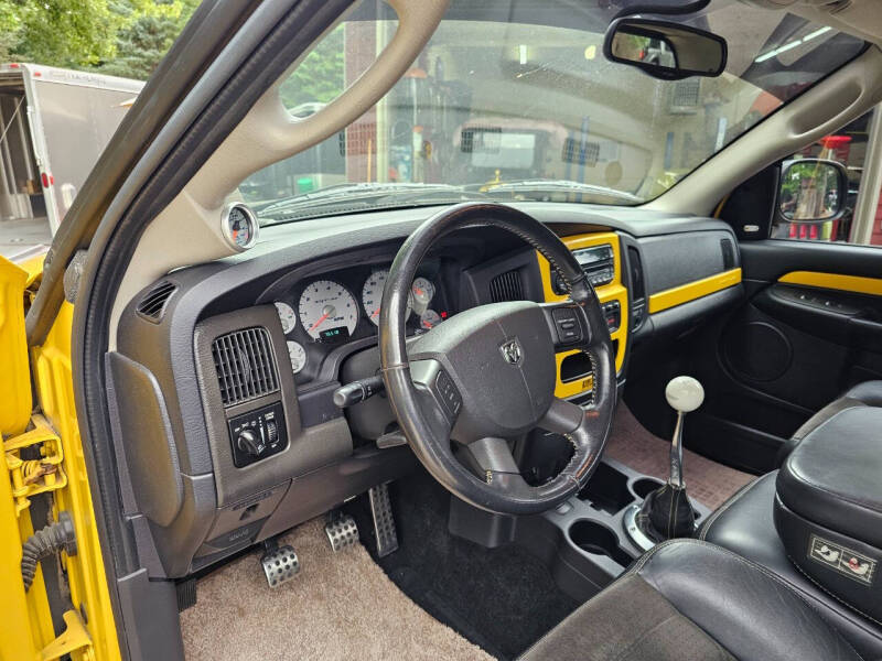 2005 Dodge Ram 1500 SRT-10
