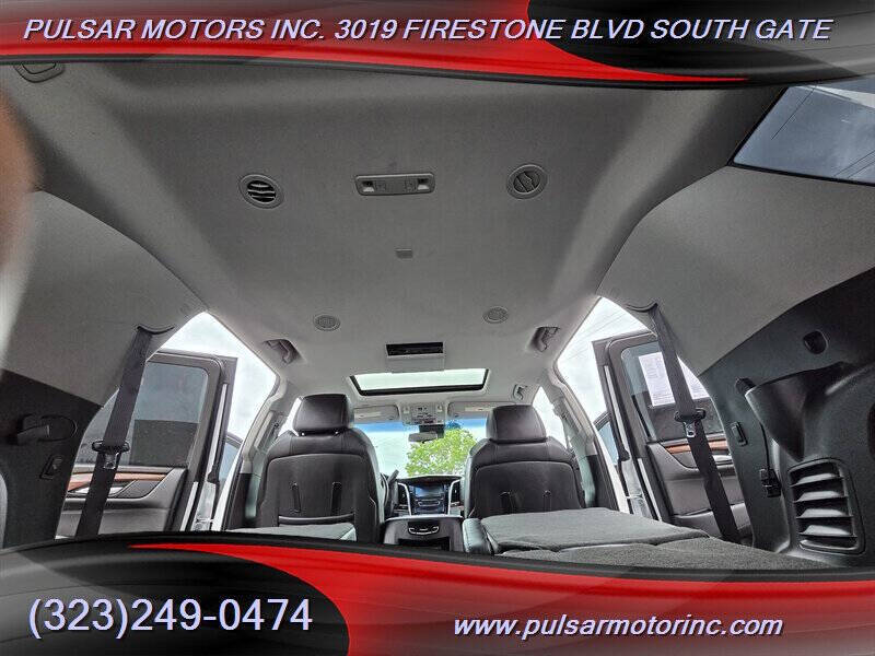 2017 Cadillac Escalade Luxury