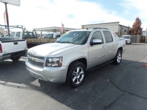 2011 Chevrolet Avalanche for sale at DeLong Auto Group in Tipton IN