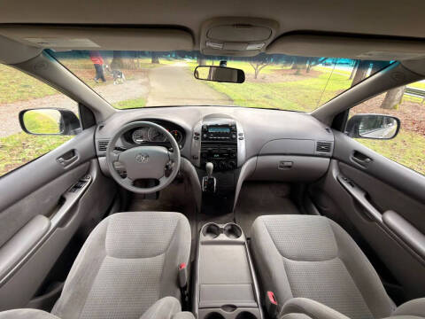 2006 Toyota Sienna