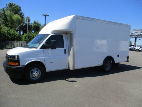 2020 Chevrolet Express Cutaway for sale at Benton Truck Sales - Box Vans in Benton AR