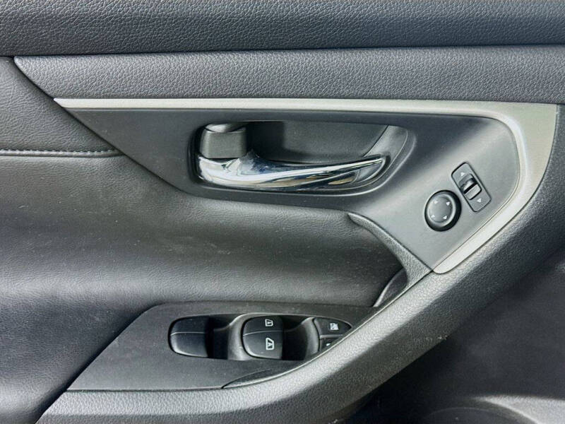 2015 Nissan Altima 2.5 SV