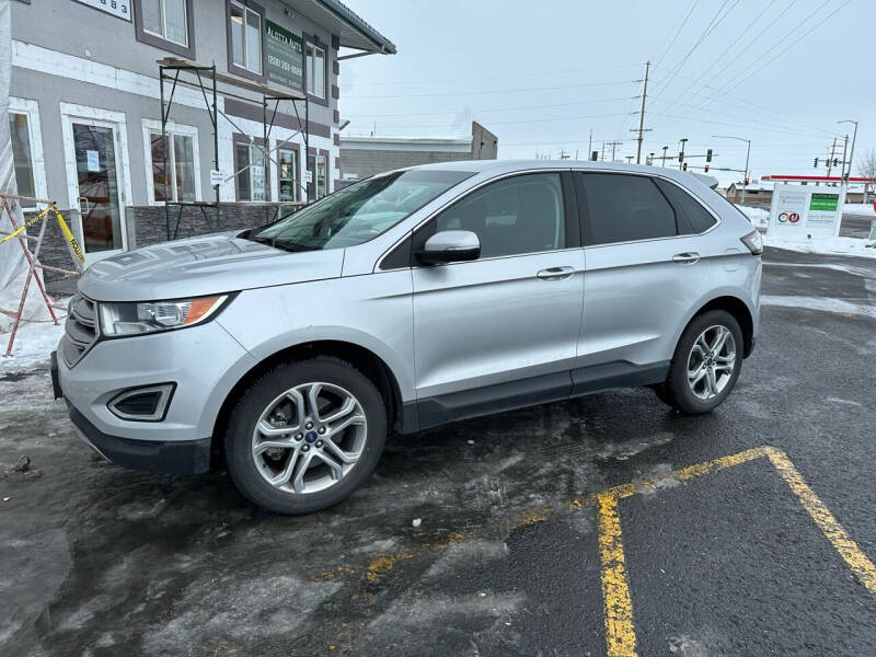 2018 Ford Edge Titanium photo 4