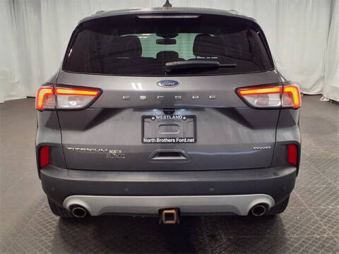 2021 Ford Escape Titanium