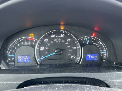 2012 Toyota Camry LE