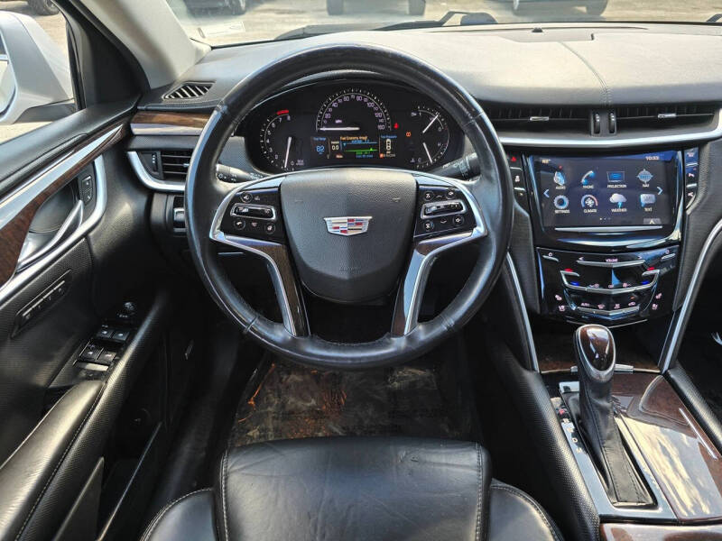 2017 Cadillac XTS Luxury