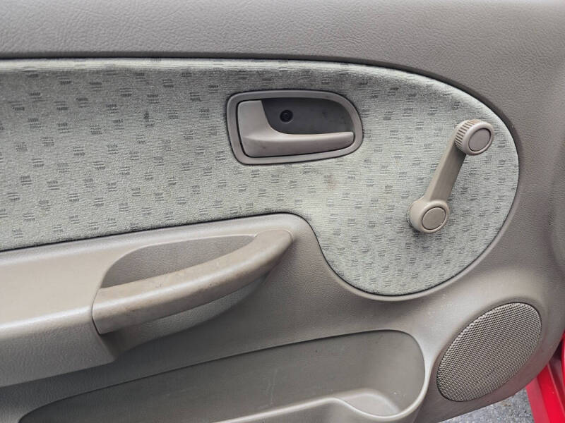 2003 Kia Rio