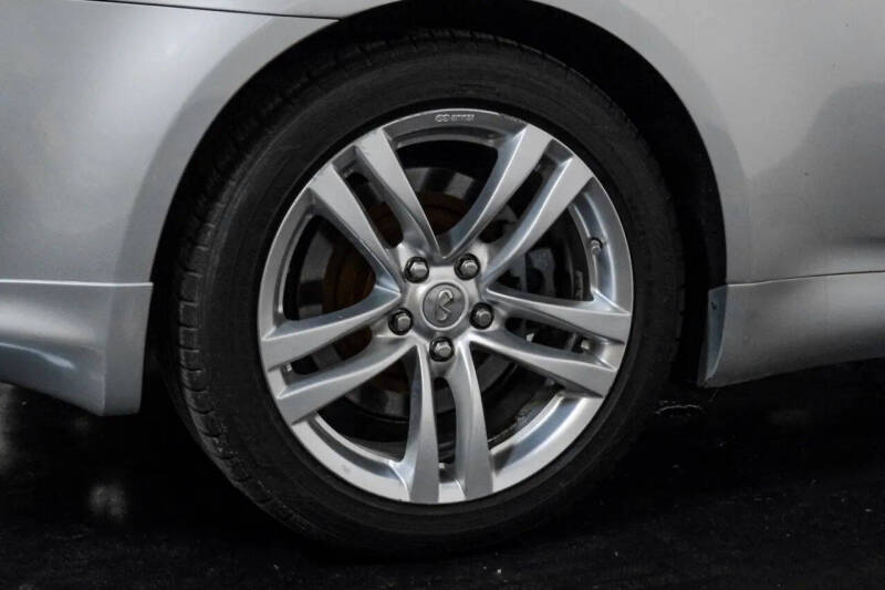 2010 Infiniti G37 Coupe x