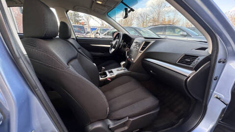 2011 Subaru Legacy 2.5i Premium